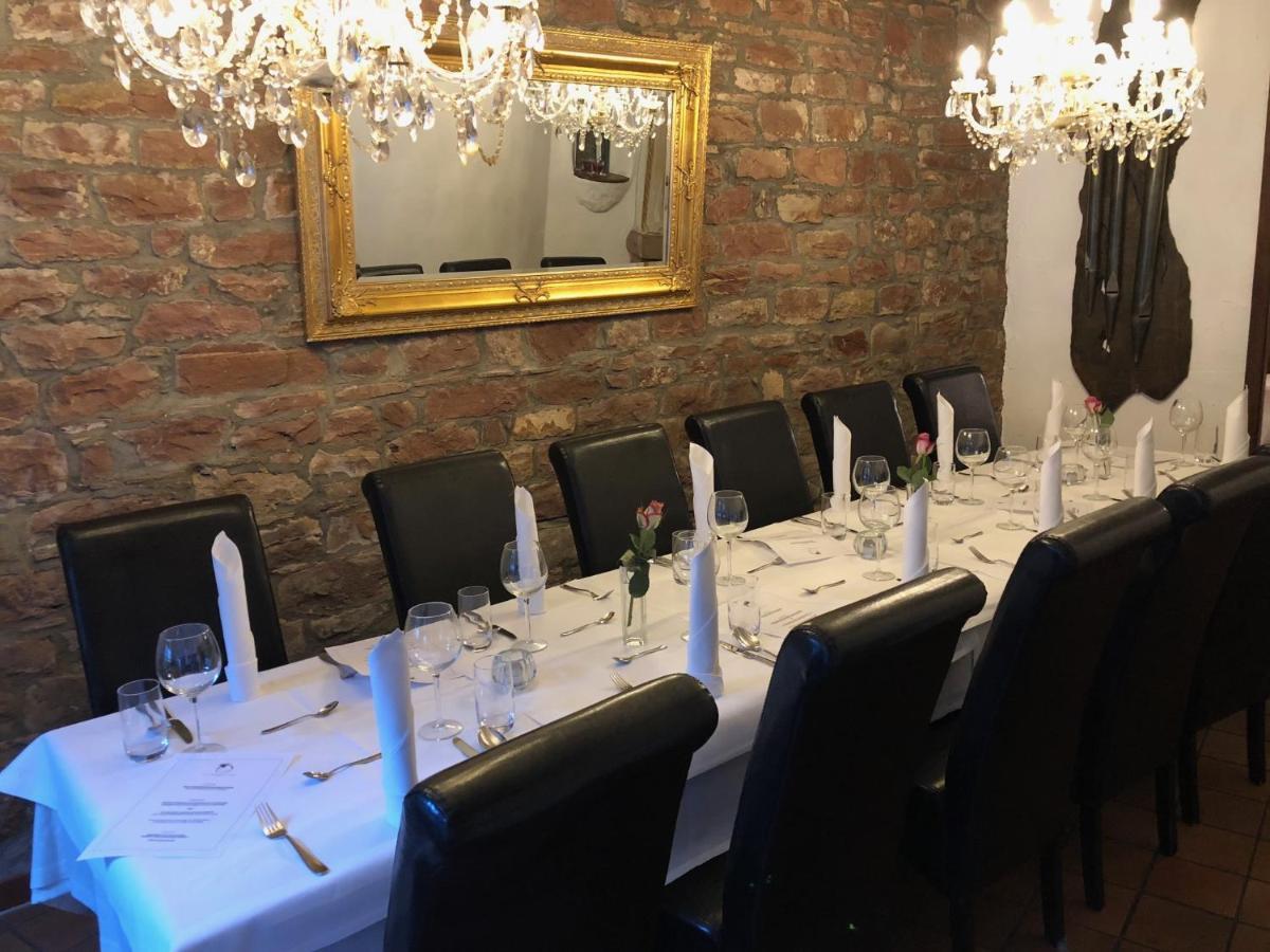 Hotel Weingaertner 3*